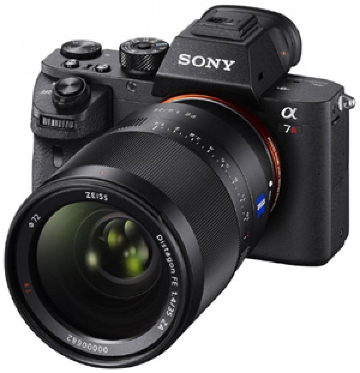 Sony Alpha a7R II mirrorless camera in India at Rs 2,39,990